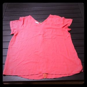 Maurice’s short sleeve coral blouse